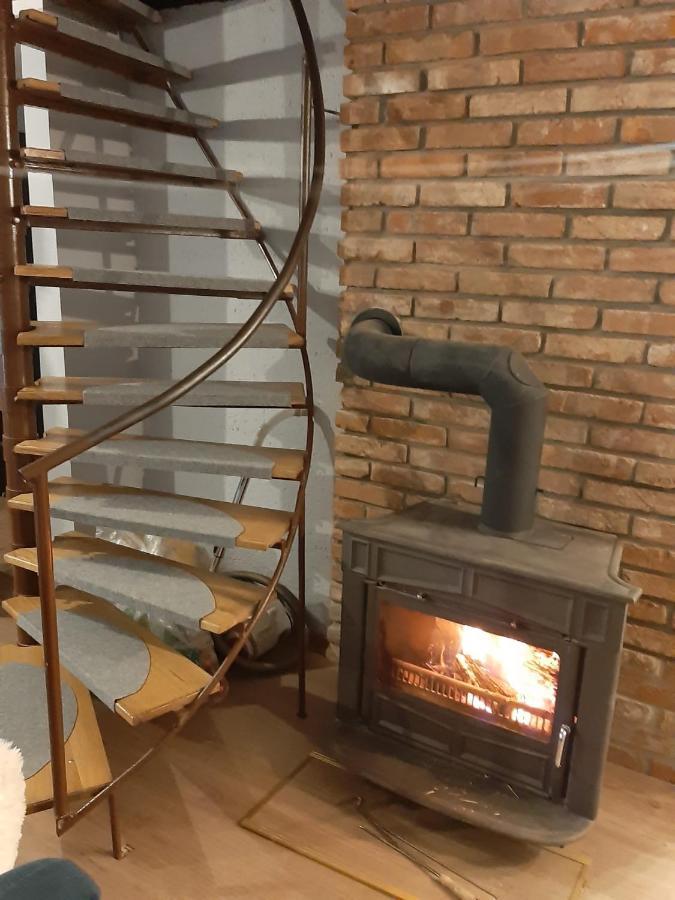Вилла House Kupa Mb Petrinja Экстерьер фото